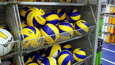 Best Indoor and Outdoor Volleyballs