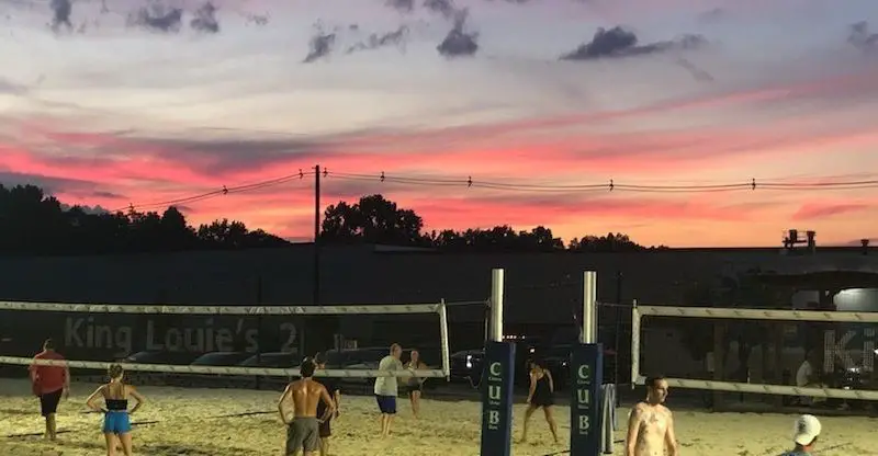King Louie's Volleyball Beach Volleyball Leagues